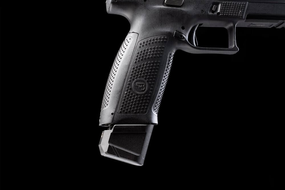 CZ P-10 polymer base pad Strike Ind. | +5 rounds